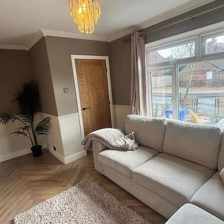 Stylish 2Bed - Manchester - Free Parking Hyde Exterior foto